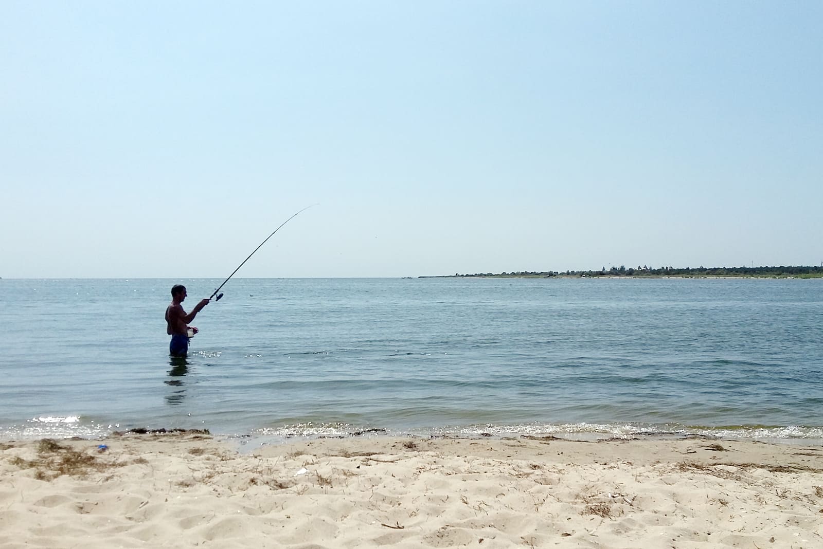 Рыбалка в Черноморке с берега